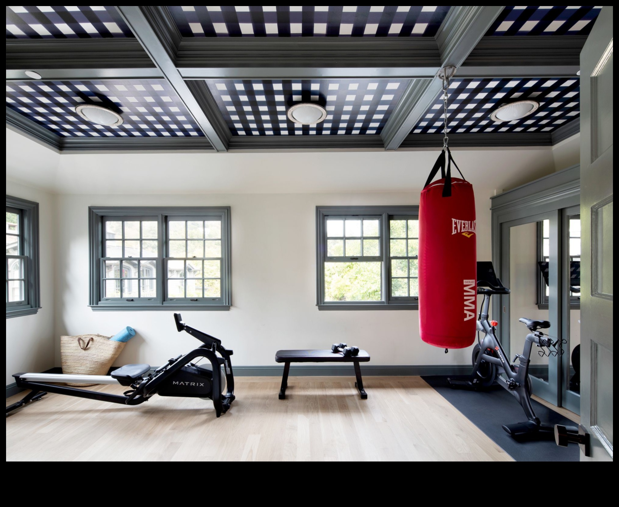 כיצד ליצור חדר כושר ביתי מסוגנן