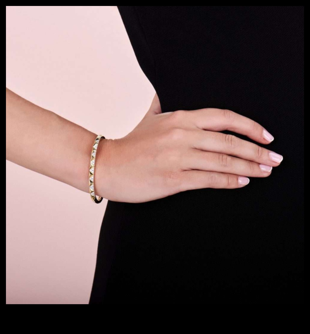 שלמות שורש כף היד: חשפו את היופי של הצמידים שלנו