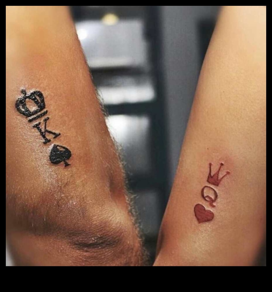 הרמוניה לבבית: קעקועים זוגיים המסמלים את טוהר האהבה