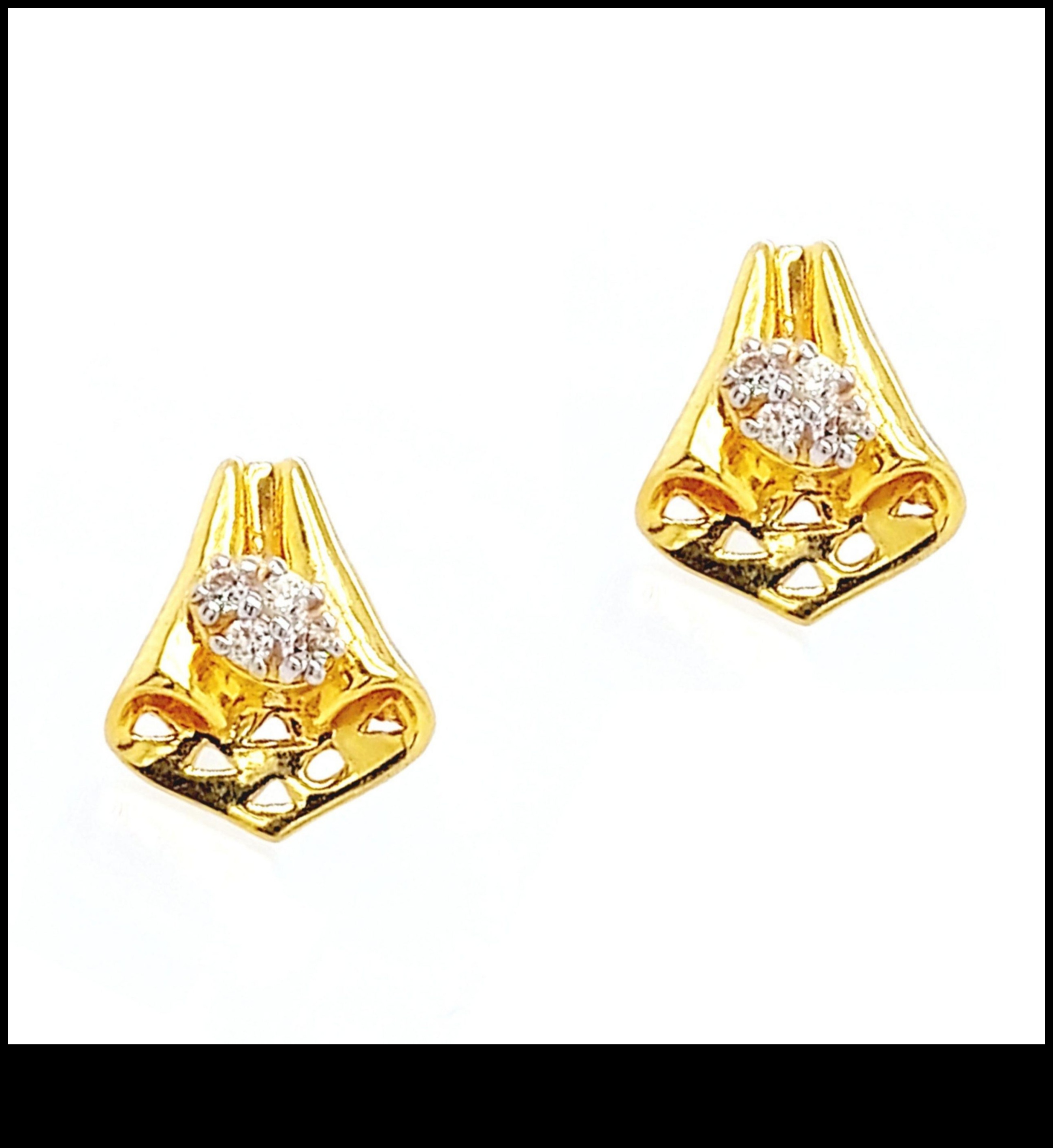 חן נוצץ: האיר את האונות שלך עם סגנונות העגילים הנוצצים שלנו