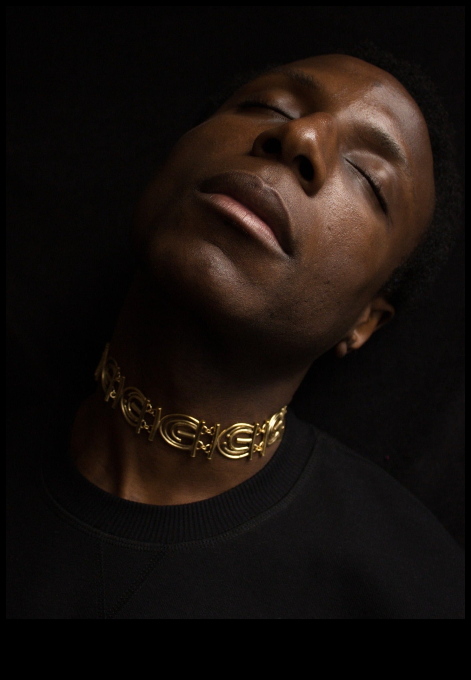 Goddess Glow: ערוץ זוהר אלוהי עם ה-Goddess Our Chokers