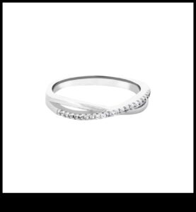 אואזיס מפואר: טבלו את עצמכם בפזרנות של טבעות האואזיס שלנו