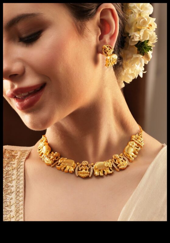 אלגנטיות אלוהית: היכנסו לאור הזרקורים עם השרשראות המפוארות שלנו