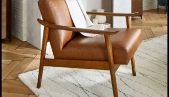 איך לשלב עור בעיצוב עכשווי למראה מלוטש?