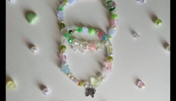 פלאים גחמניים: ללכוד את הקסם בצמידים בהשראת הגחמה שלנו